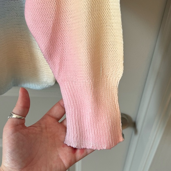 Pastel Ombré Pullover Sweater - Picture 10 of 12